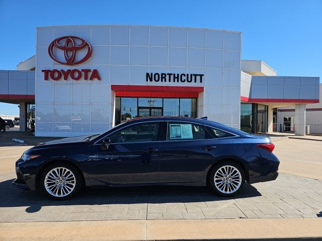 2020 Toyota Avalon Hybrid Limited