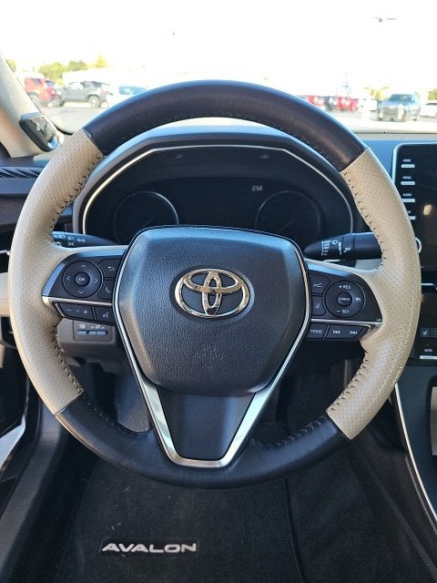 2020 Toyota Avalon Hybrid Limited