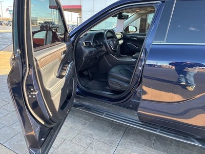 2022 Toyota Highlander Platinum