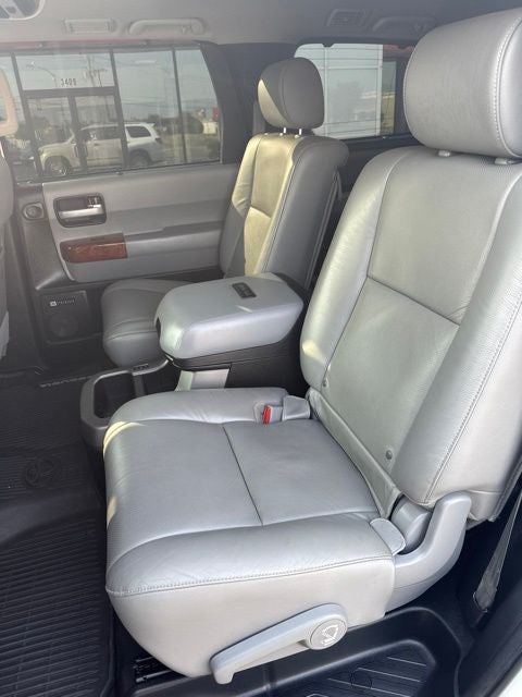 2021 Toyota Sequoia Platinum