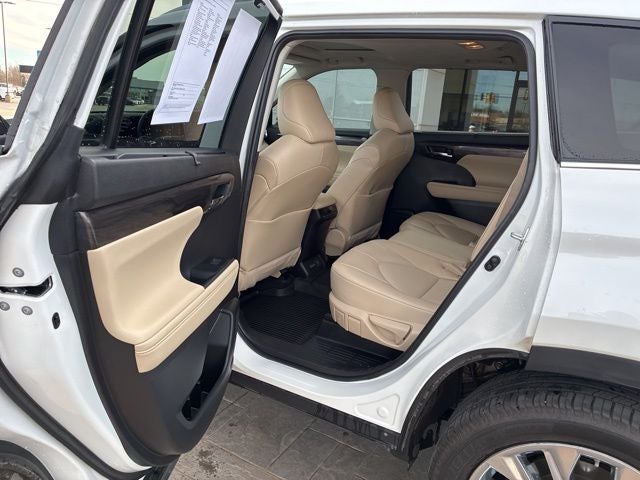 2023 Toyota Highlander Limited