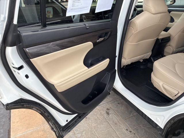 2023 Toyota Highlander Limited