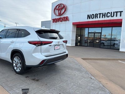 2023 Toyota Highlander Limited